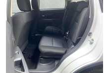 Mitsubishi Outlander DI-D 3 