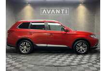 Mitsubishi Outlander DI-D 4 