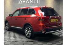 Mitsubishi Outlander DI-D 4 