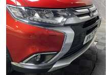 Mitsubishi Outlander DI-D 4 