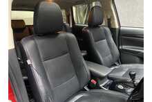 Mitsubishi Outlander DI-D 4 