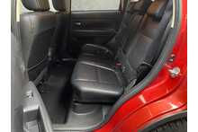 Mitsubishi Outlander DI-D 4 