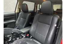 Mitsubishi Outlander DI-D 4 