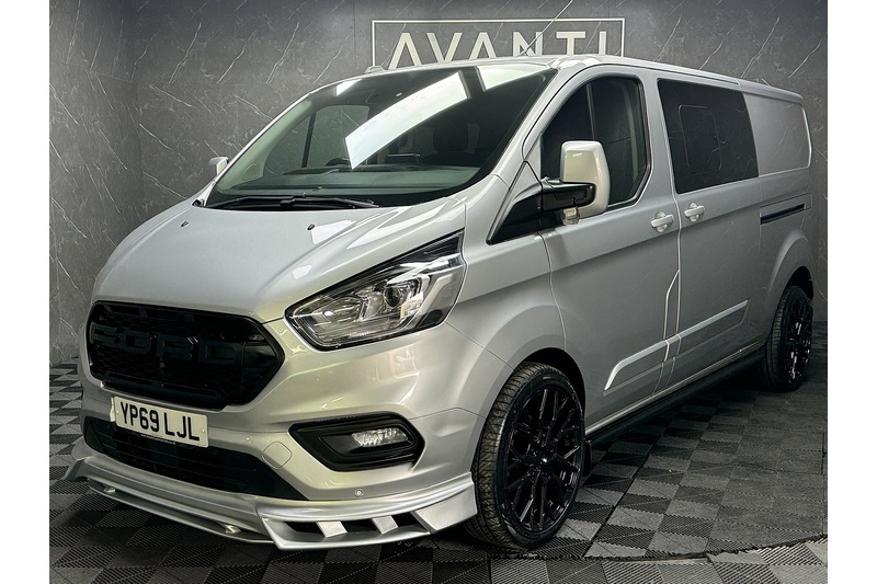 Ford 2.0 320 EcoBlue Limited Crew Van Double Cab 5dr Diesel Manual L2 H1 Euro 6 (s/s) (6 Seat) (130 ps)