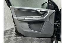 Volvo XC60 D4 R-Design Lux Nav 