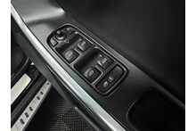 Volvo XC60 D4 R-Design Lux Nav 