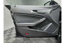 Mercedes-Benz CLA CLA180 AMG Line Edition 