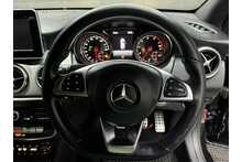 Mercedes-Benz CLA CLA180 AMG Line Edition 