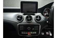 Mercedes-Benz CLA CLA180 AMG Line Edition 