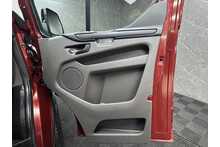 Ford Transit Custom 260 EcoBlue Leader 