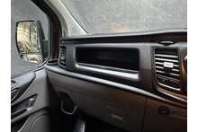 Ford Transit Custom 260 EcoBlue Leader 