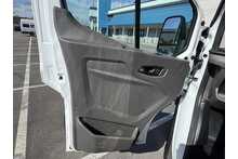 Ford Transit 350 EcoBlue Leader 