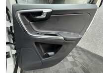 Volvo XC60 D4 R-Design Lux Nav 
