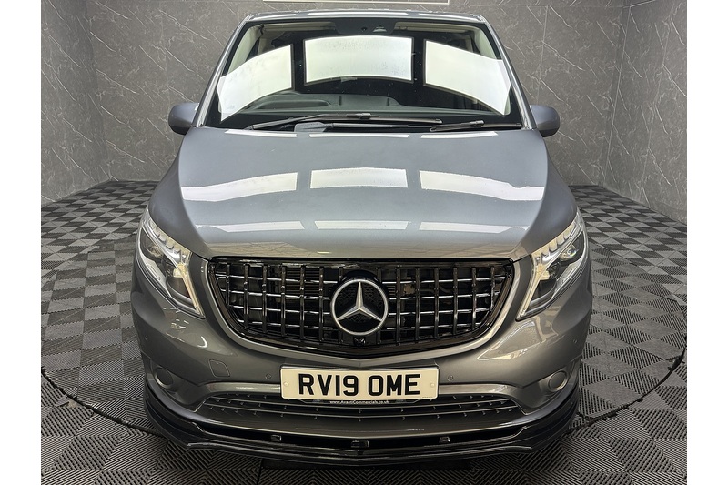 Mercedes-Benz 2.1 119 CDI BlueTEC Preimium Crew Van Double Cab 5dr Diesel G-Tronic+ RWD L1 Euro 6 (s/s) (190 ps)