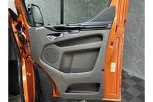 Ford Transit Custom 320 EcoBlue Limited 