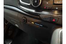 Ford Transit Custom 320 EcoBlue Limited 