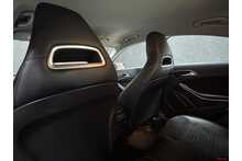 Mercedes-Benz CLA CLA180 AMG Line Edition 