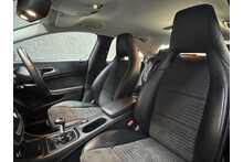 Mercedes-Benz CLA CLA180 AMG Line Edition 