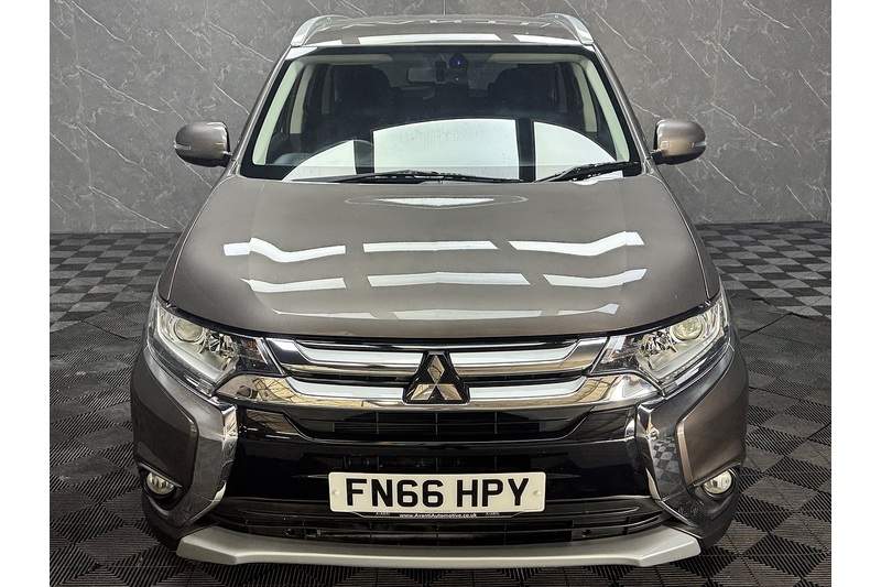 Mitsubishi 2.2 DI-D GX3 SUV 5dr Diesel Auto 4WD Euro 6 (147 ps)