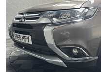 Mitsubishi Outlander DI-D GX3 