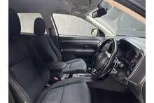 Mitsubishi Outlander DI-D GX3 