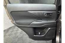 Mitsubishi Outlander DI-D GX3 