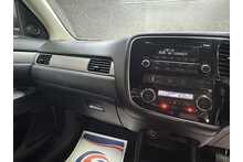 Mitsubishi Outlander DI-D GX3 