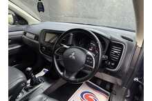 Mitsubishi Outlander DI-D GX3 