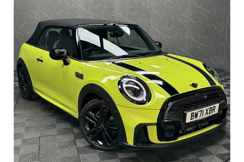 MINI 1.5 Cooper Sport Convertible 2dr Petrol Steptronic Euro 6 (s/s) (136 ps)