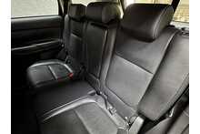 Mitsubishi Outlander DI-D 3 