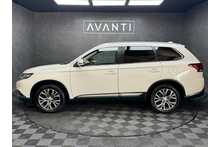 Mitsubishi Outlander DI-D 4 
