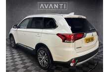 Mitsubishi Outlander DI-D 4 