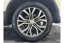 Mitsubishi Outlander DI-D 4 