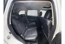Mitsubishi Outlander DI-D 4 
