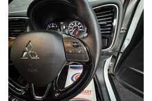 Mitsubishi Outlander DI-D 4 
