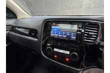 Mitsubishi Outlander DI-D 4 