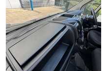 Peugeot Boxer BlueHDi 335 Professional Premium + 