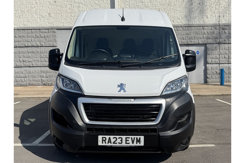 Peugeot 2.2 BlueHDi 335 Professional Premium + Panel Van 5dr Diesel Manual L2 H2 Euro 6 (s/s) (140 ps)