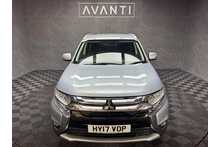 Mitsubishi Outlander DI-D 3 