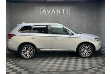 Mitsubishi Outlander DI-D 3 