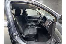 Mitsubishi Outlander DI-D 3 