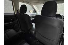 Mitsubishi Outlander DI-D 3 
