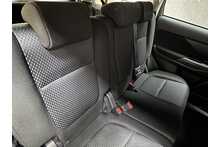 Mitsubishi Outlander DI-D 3 