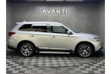 Mitsubishi Outlander DI-D 3 