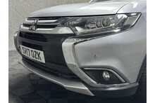 Mitsubishi Outlander DI-D 3 