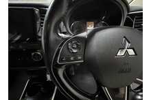 Mitsubishi Outlander DI-D 3 