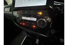 Mitsubishi Outlander DI-D 3 