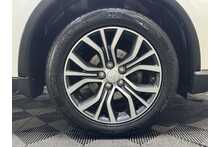 Mitsubishi Outlander DI-D 4 