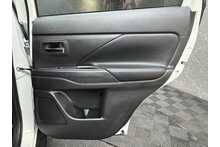 Mitsubishi Outlander DI-D 4 
