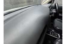 Mitsubishi Outlander DI-D 4 